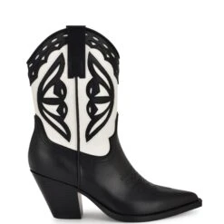 Nine West Puzz Western Booties